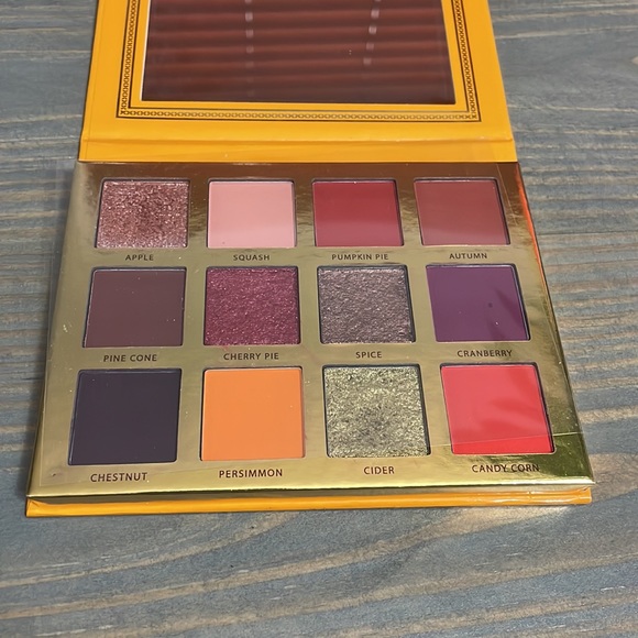 NEW! Ace Beaute Falling for you - Picture 2 of 2